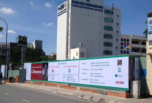 thiết kế thi công hàng rào công trình