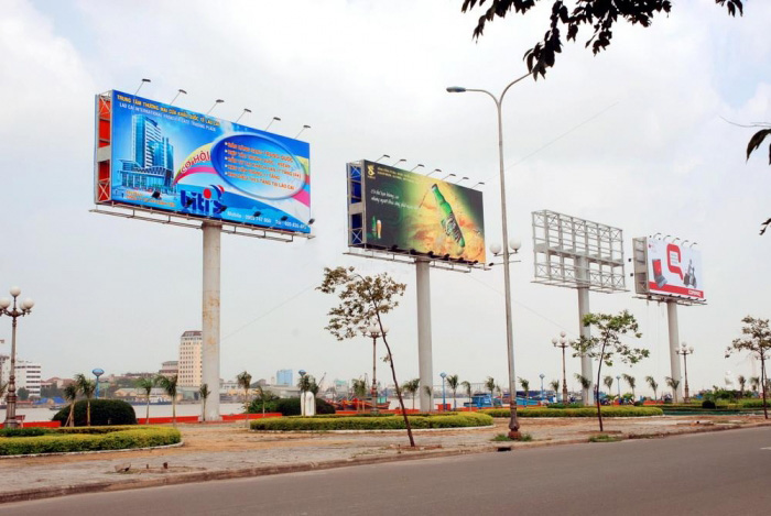 Hộp đèn quảng cáo